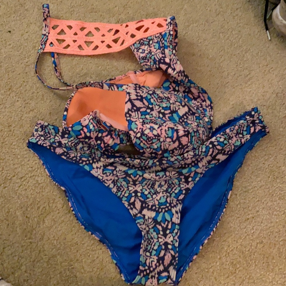women’s aerie bikini set